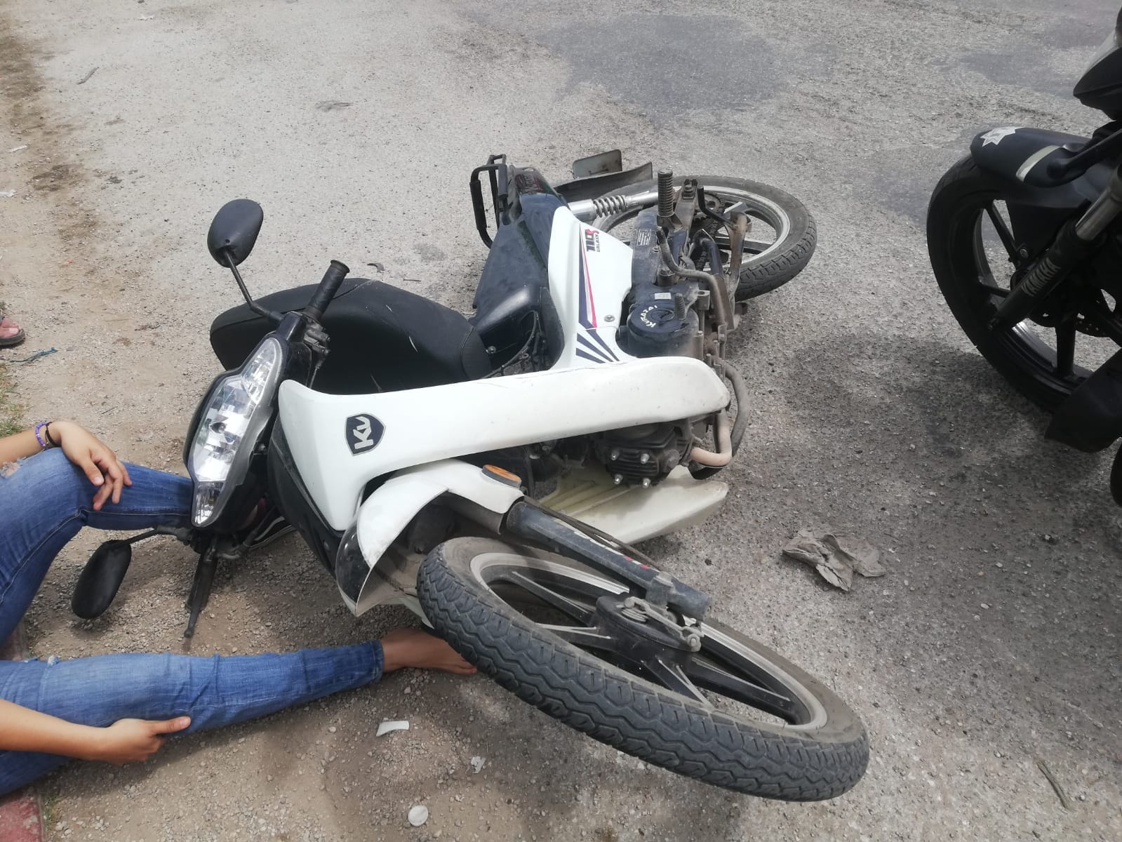 Lesionada tras ser chocada por turista