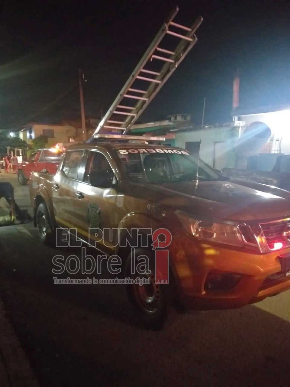 Bomberos de Tulum rescatan cuerpos atrapados en fosa séptica de Felipe Carrillo Puerto