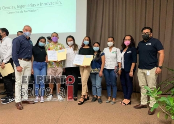 Estudiantes de la UT de Cancún ganan concurso estatal de ciencias