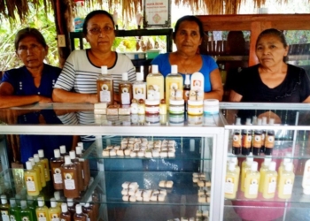 Medicina tradicional cobra auge en Lázaro Cárdenas durante pandemia