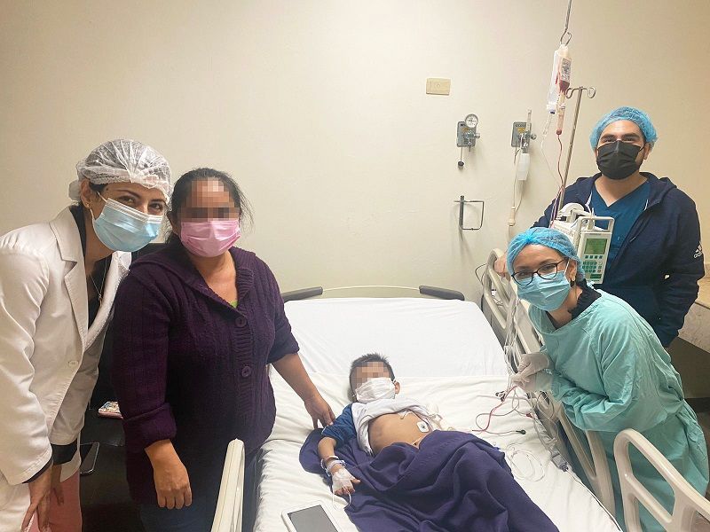 Niño de Quintana Roo recibe trasplante de células madre de un donador anónimo mexicano