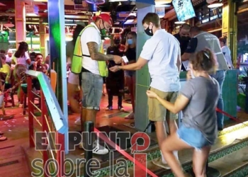 Actualizan horarios para establecimientos con venta de alcohol en Quintana Roo