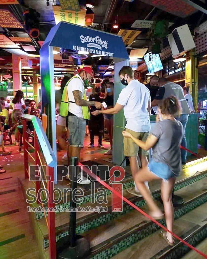 Actualizan horarios para establecimientos con venta de alcohol en Quintana Roo