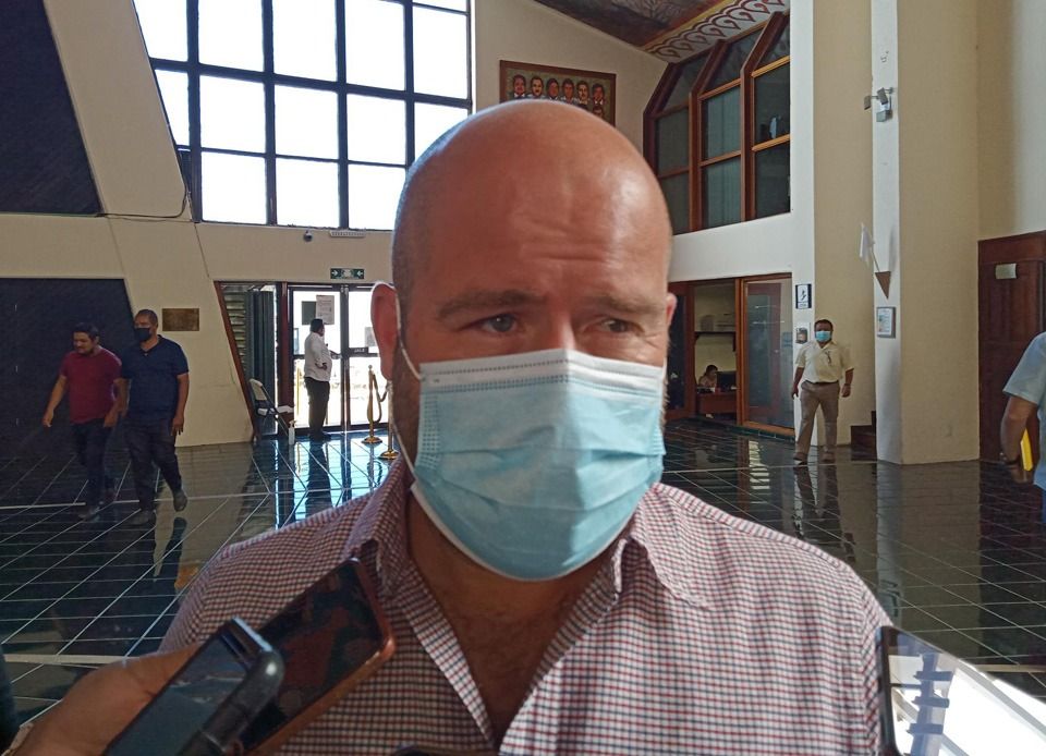 José de la Peña apoya postular a Yohanet Torres como plurinominal