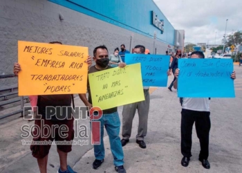 Empleados de todas las tiendas de la cadena Walmart en el estado denuncian abusos laborales