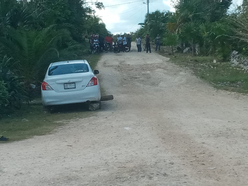 Habitantes de Trapich retienen unidad estatal; exigen conclusión de obras