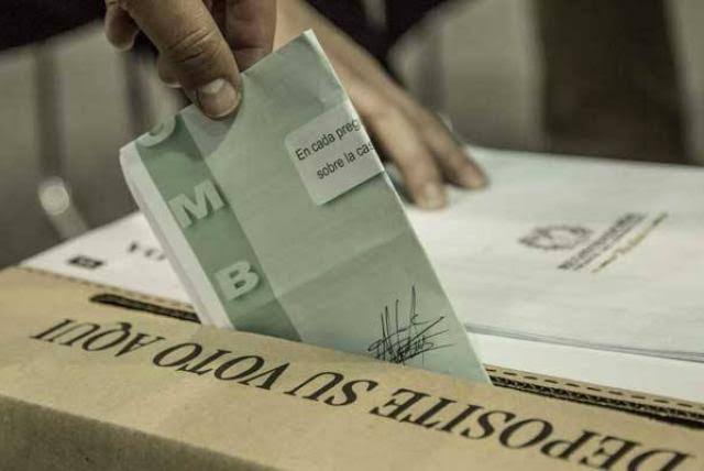 Preparativos para el “show” electoral
