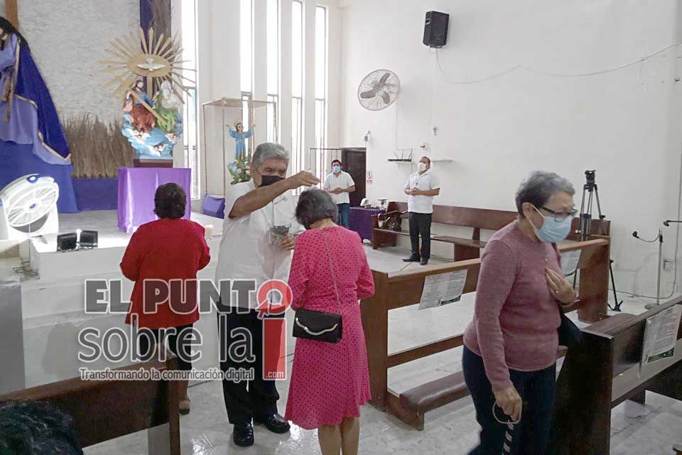 Iglesia católica celebra tradicional «Miércoles de Ceniza» en capital de Quintana Roo