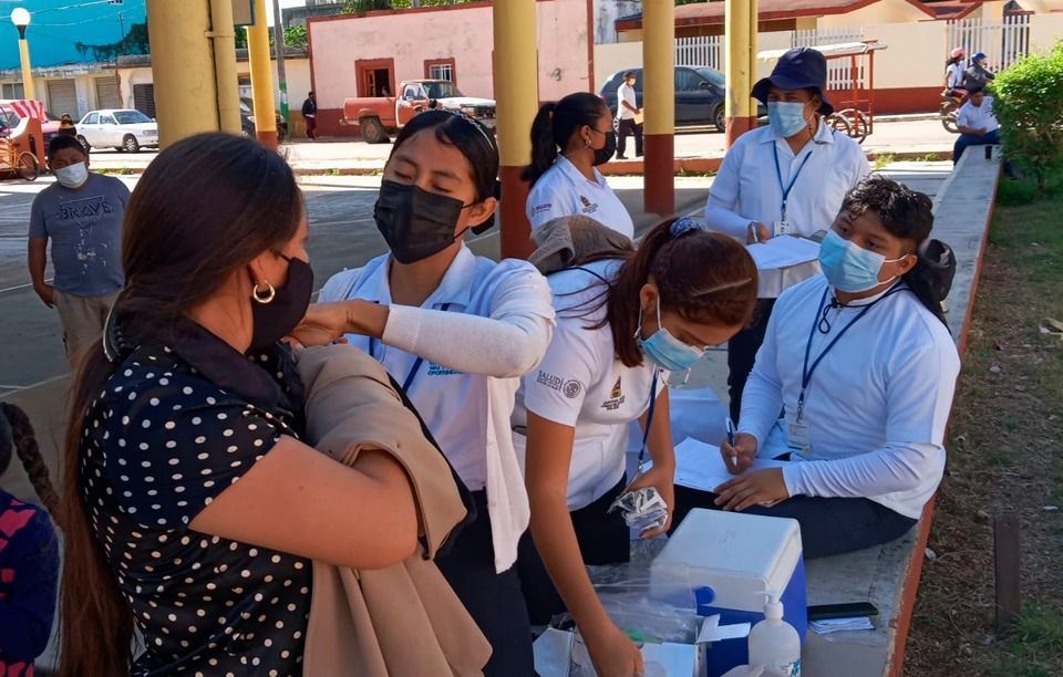 Hospital Integral de Kantunilkín asigna más de 800 vacunas contra la influenza, pero jóvenes rehúsan vacunarse