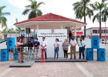Ayuntamiento de Carrillo Puerto instala contenedores de basura en cabecera municipal
