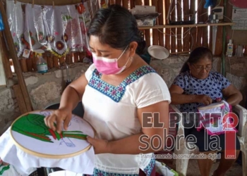 Secretaría de Economía enseñará a artesanas de Lázaro Cárdenas técnica yucateca de confección