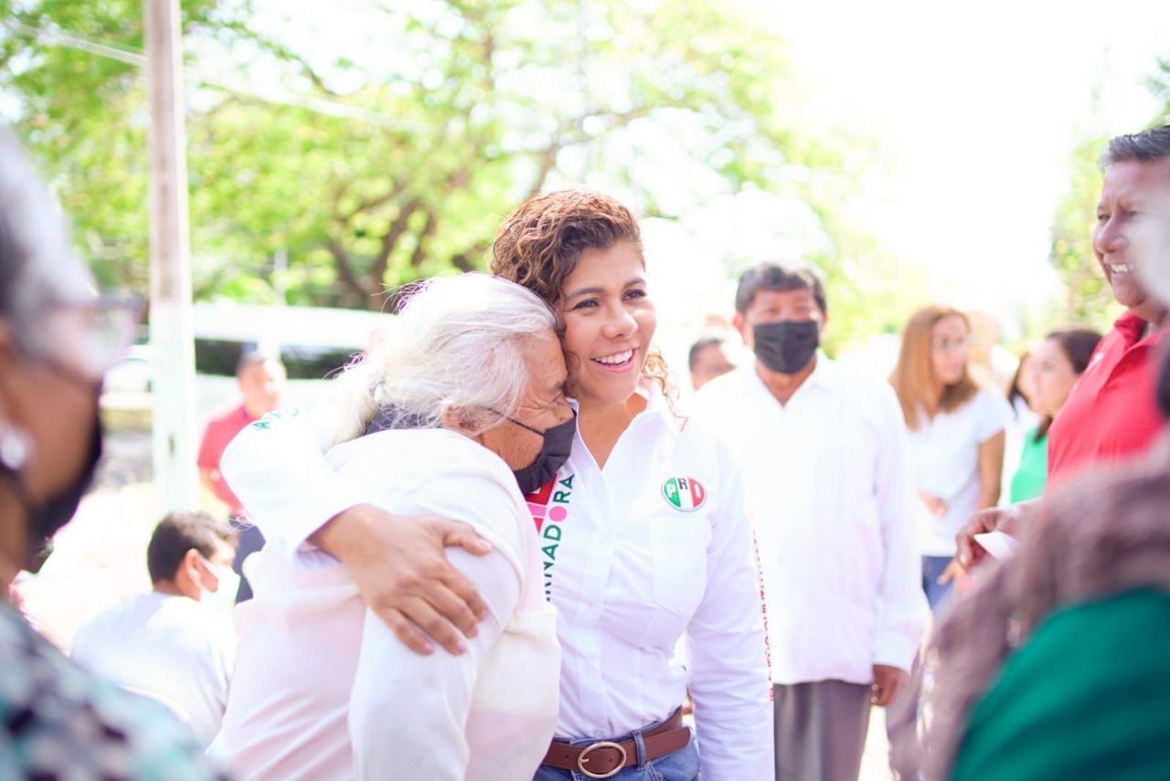 Leslie Hendricks encabeza homenaje luctuoso a Emiliano Zapata, en su 103 aniversario luctuoso
