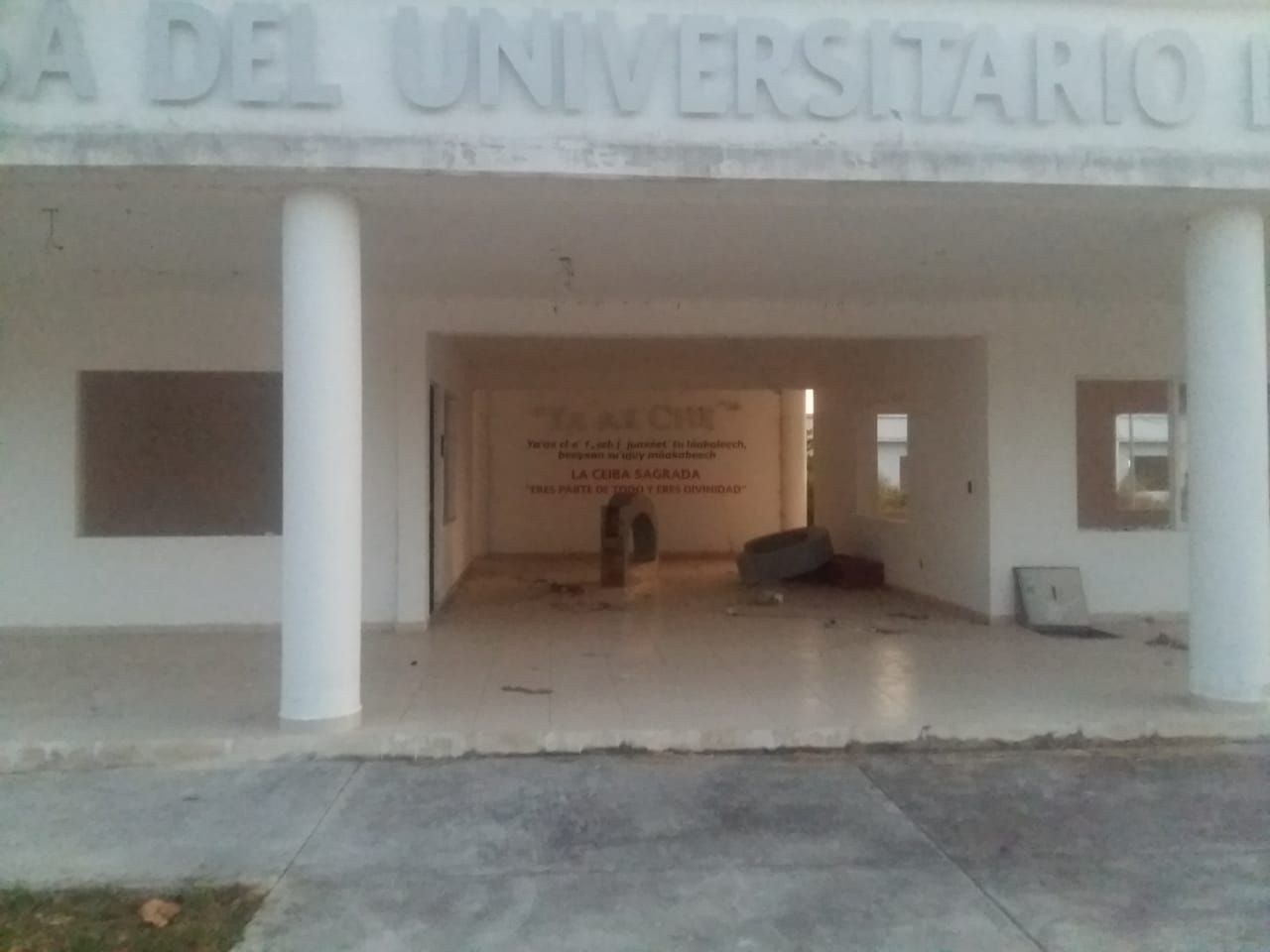 Casa del Universitario Indígena está en ruinas