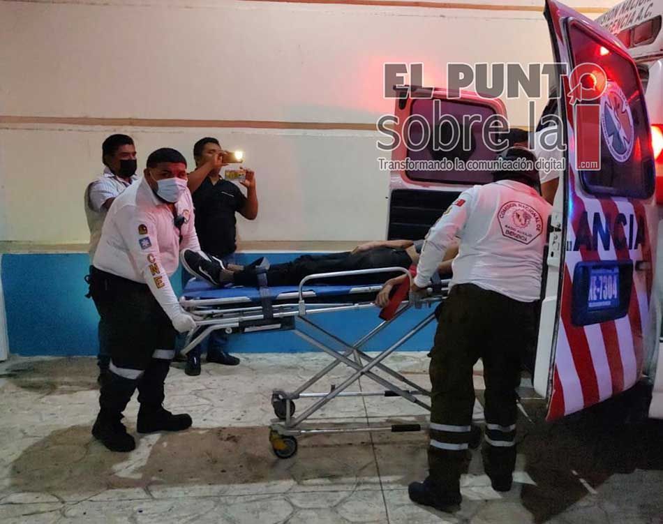 Le disparan en la cabeza a menor de 15 frente a su hermano en un fraccionamiento de Cancún
