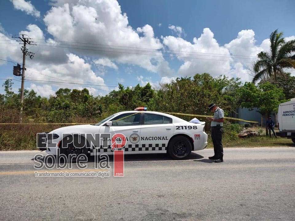 A un costado de la carretera Cancún-Leona Vicario hallan cuerpo, al parecer murió atropellado