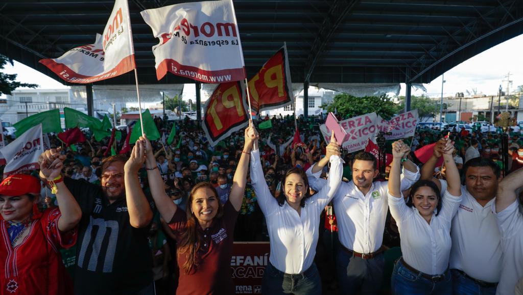 En una fiesta de esperanza, Estefanía Mercado acompañada Por Mara Lezama, inicia campaña por la diputación