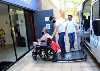 El DIF de Playa del Carmen ofrece transporte para acudir a centros de rehabilitación