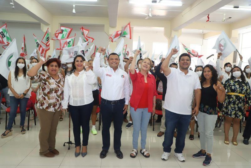 Cecilio Puc inicia campaña en busca de la diputación en el distrito 9