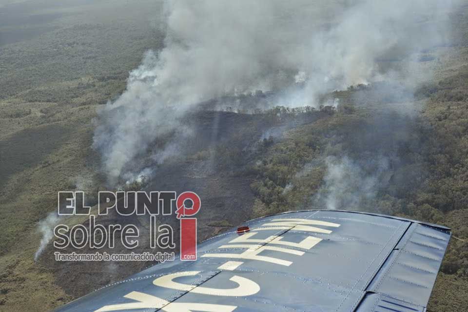 Autoridades sobrevuelan incendio «Chunek II» en Bacalar