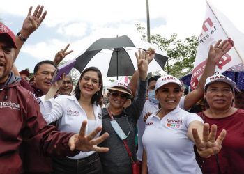 Juntas, Mara y Estefanía, hacen historia, reciben respaldo de la colonia Guadalupana
