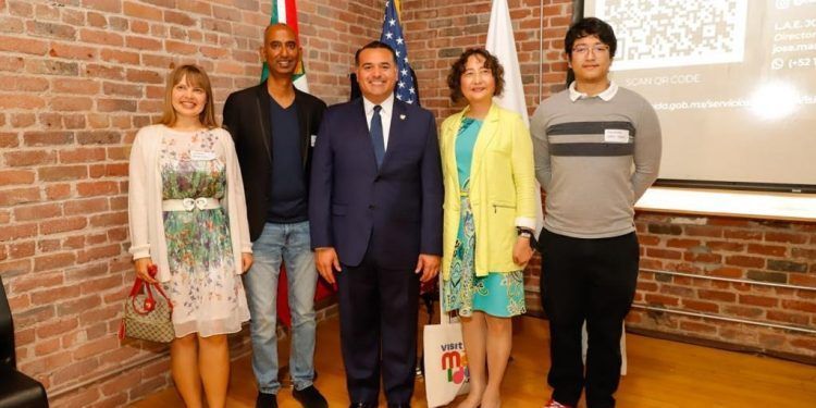 Autoridades y empresarios yucatecos se reúnen con potenciales inversionistas norteamericanos
