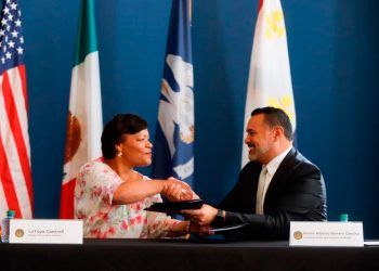 Alcalde de Mérida prosigue gira por el extranjero y firma hermanamiento con Nueva Orleans