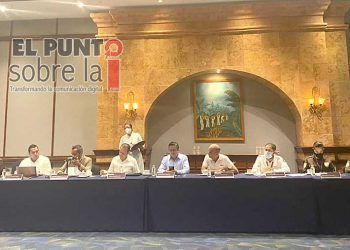 Hoteleros resaltan mejora en la atención de viajeros en el Aeropuerto de Cancún