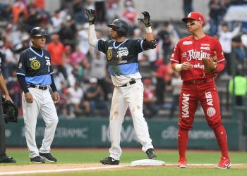 Diablos supera 8-6 a Tigres en vibrante duelo de volteretas