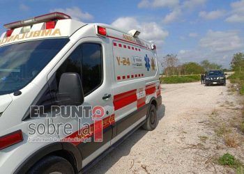 Encuentran a joven semidesnuda e inconsciente entre la maleza