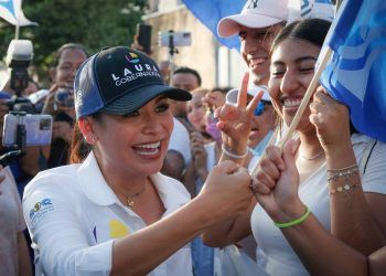 Laura Fernández anunció la creación del programa Despensa Popular