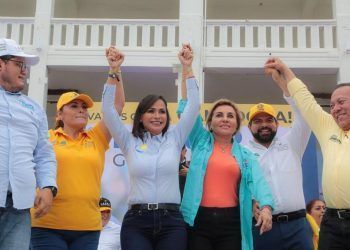 Líderes y grupos del MAS se sumaron hoy al proyecto de Laura Fernández
