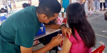 Inicia en Lázaro Cárdenas jornada de vacunación para menores de 12 a 14 años