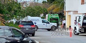Mujer de la tercera edad muere atropellada por camión recolector de basura en Cancún