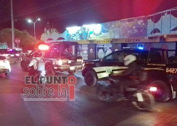 Operativo policiaco de revisión a bares y centros nocturnos de Mérida
