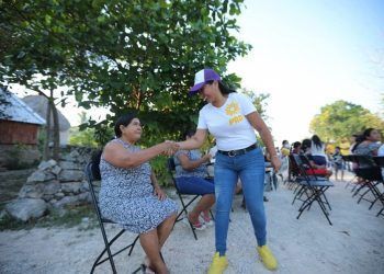 Candidata a diputada pide en Carrillo Puerto impulsar proyectos para el bienestar