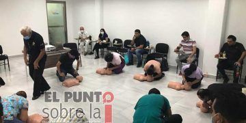 Servicios de Salud de Q.Roo capacitan sobre RCP en Chetumal