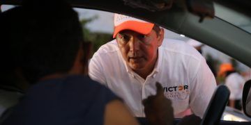 Víctor Aguilar propone mejores estrategias para la salud y educación