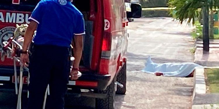 Asesinan de varios disparos a un hombre, a espaldas del edificio del Poder Judicial