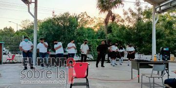 Concientizan a alumnos de bachillerato de Lázaro Cárdenas sobre prevención del delito