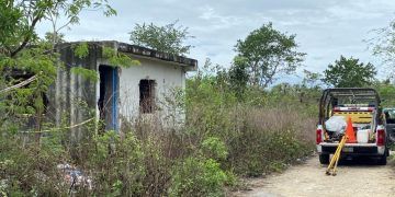 Arrojan cuerpo humano a un cenote urbano de Cancún