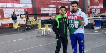 Destacado debut de Herseleid Carrazco en el Campeonato Mundial Juvenil de Levantamiento de Pesas en Grecia
