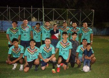 Deportivo Caribe y Pericos FC por el campeonato de la Súper Liga de Futbol 9