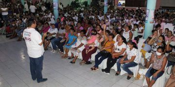 Buscará Nivardo Mena garantizar seguridad social a las mujeres