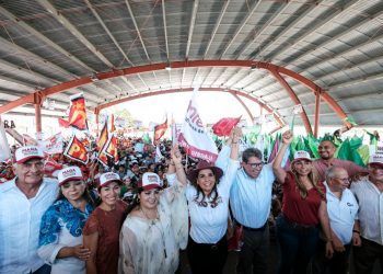 Senadores morenistas respaldan en Cancún a Mara Lezama