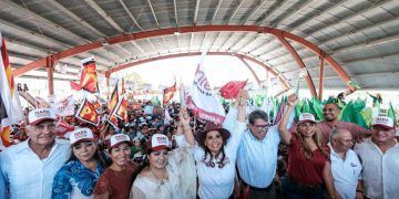 Senadores morenistas respaldan en Cancún a Mara Lezama