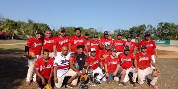 Tigres de Sergio Butrón Casas igualan serie final de beisbol municipal