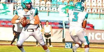 Tiburones de Cancún iniciaron preparación para enfrentar a los Parrilleros en futbol americano
