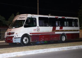 Camión del transporte urbano de Mérida, arrolla y mata a motociclista repartidor de comida