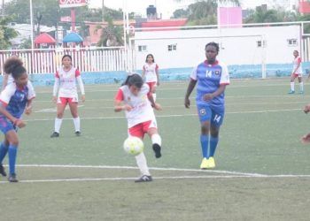 Club Amigas juega encuentro amistoso internacional ante Selección de Belice en el futbol femenil