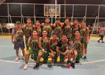 Aztecas destaca en el inicio de la Liga Municipal de Basquetbol de Primera Fuerza